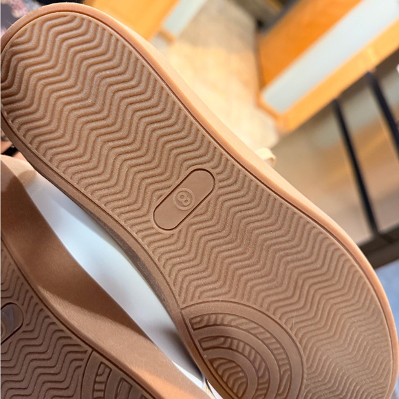 Serra White & Tan w Leopard Sneakers -NWOT - Picture 6 of 6